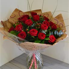 18 Red Naomi Roses Hand Tied