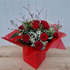 12 Red Naomi Roses Valentine Hand Tied