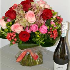 Luxury Red and Pink Rose Hand Tied with Prosecco
