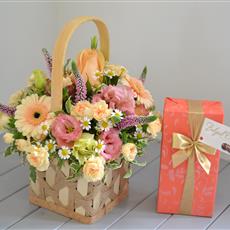  Peach Basket with Chocs